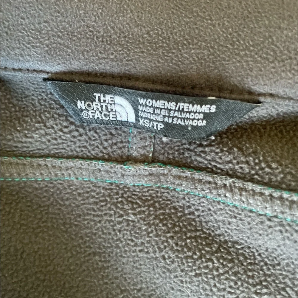 The North Face Women's Turquoise Full Zip Jacket - Picture 5 of 5